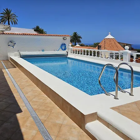La Palmita Villa *